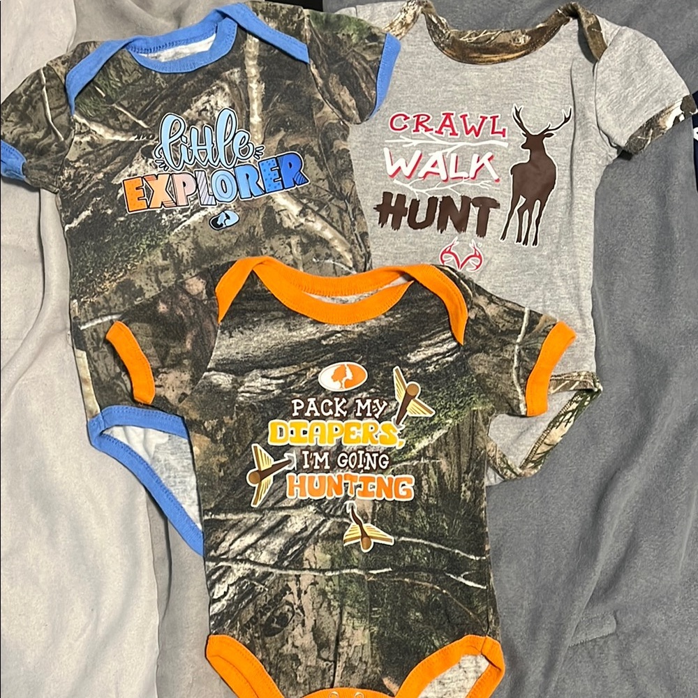 Camo Baby Onesies Set with Hunting Theme